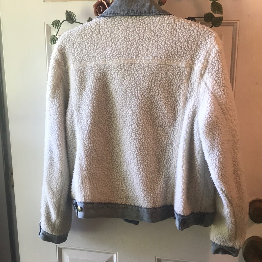 Teddy bear Jacket ๐ - Picture 2 of 3